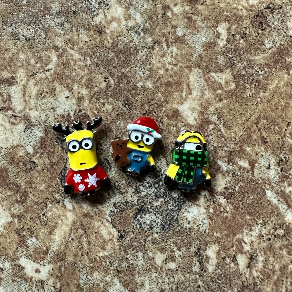 Origami Owl Christmas Charms - RETIRED MINION CHARMS - LIKE NEW